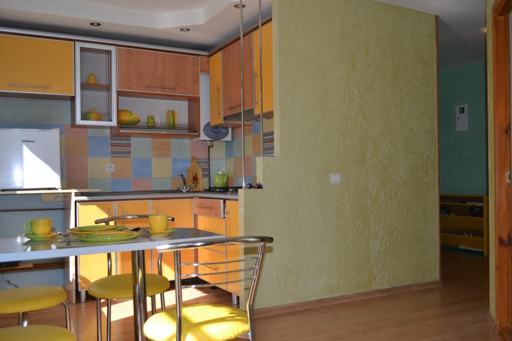 Catedra View Apartment Ternopil Dış mekan fotoğraf